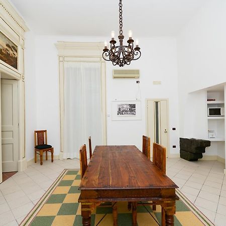 Residenza Santa Chiara Apartment Napoli Exterior foto