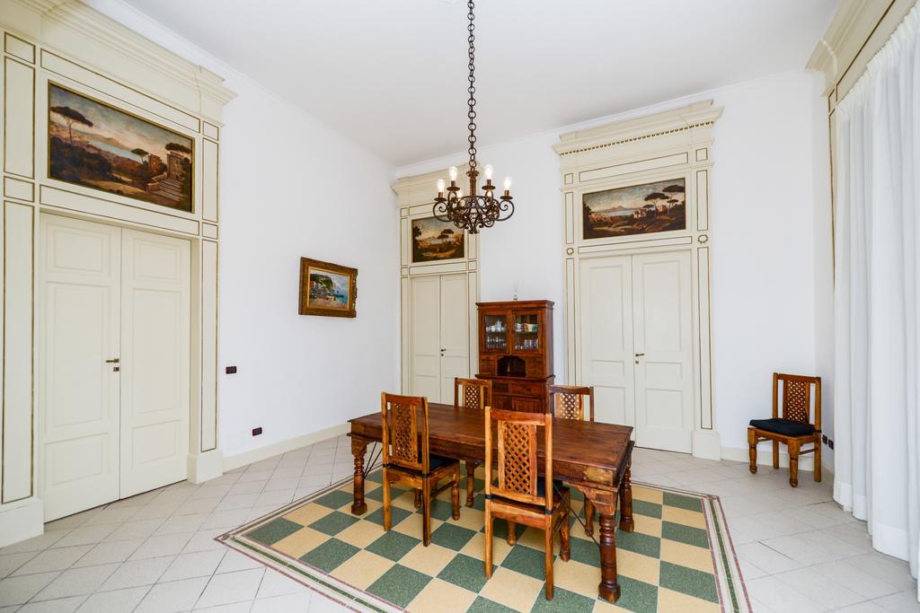 Residenza Santa Chiara Apartment Napoli Exterior foto